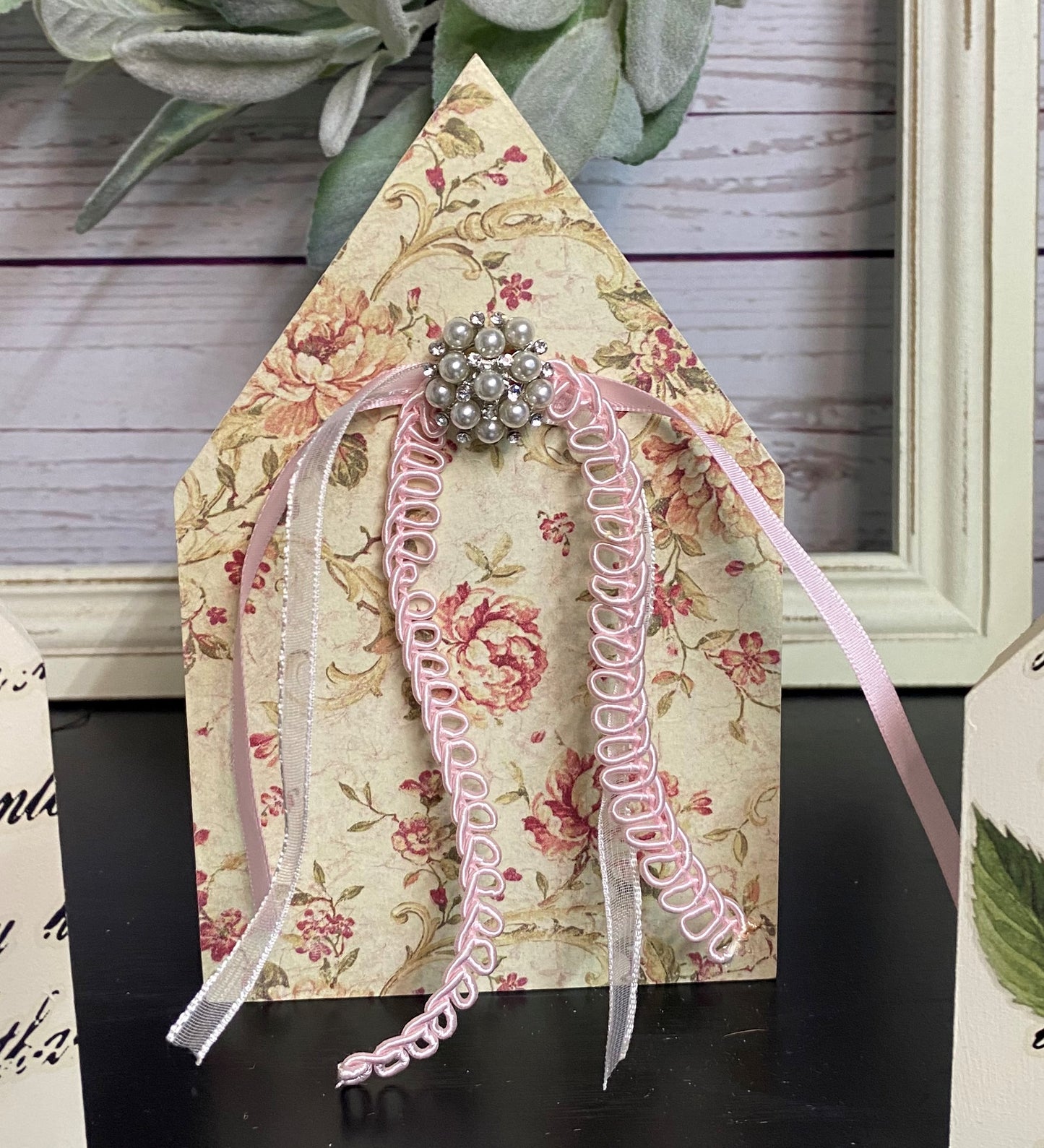 Floral with bling shelf sitter